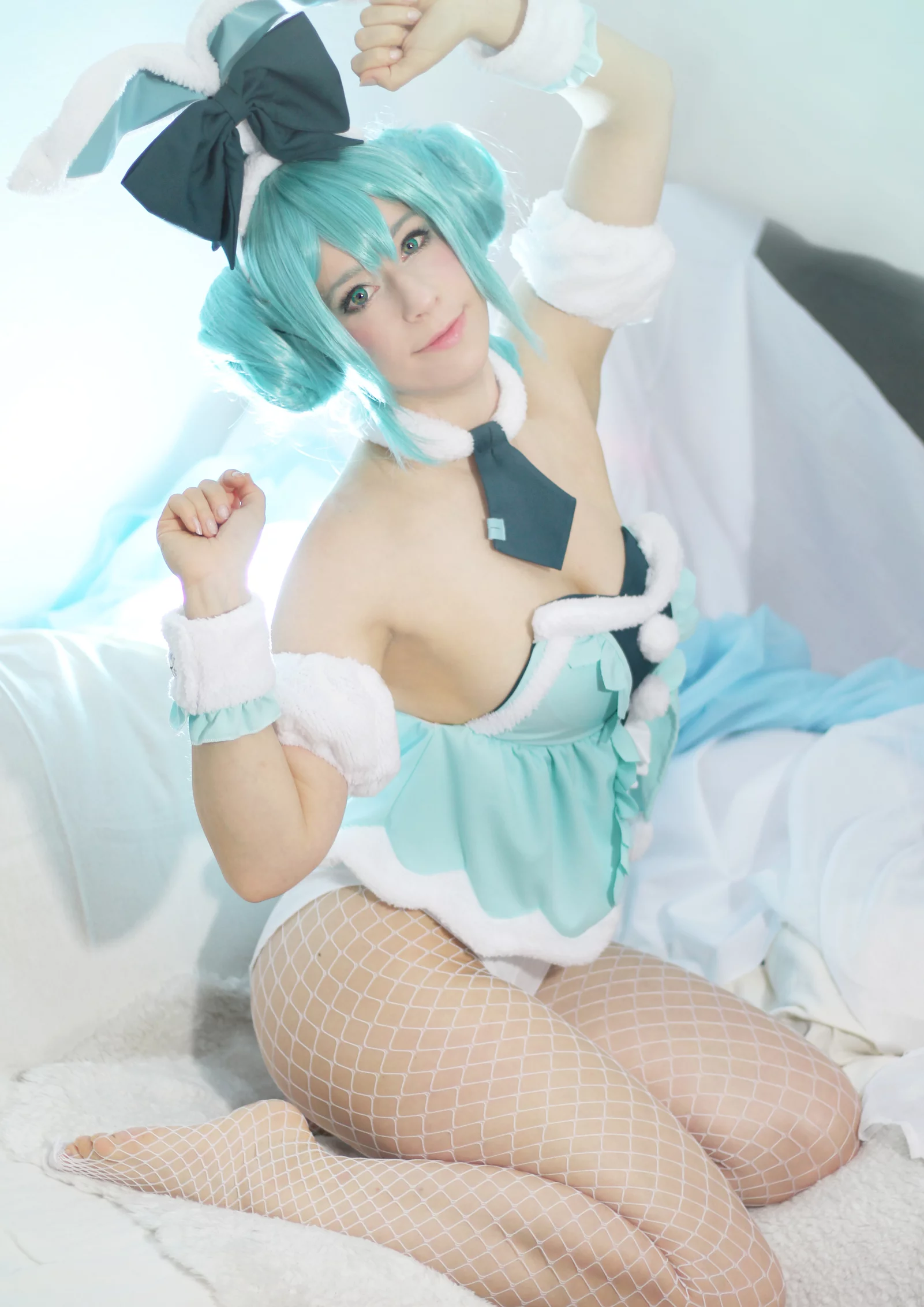 Cosplay-Cover: Miku ~ White Rabbit