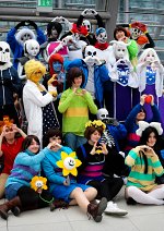 Cosplay-Cover: Sans (gruppenbilder)