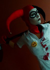 Cosplay-Cover: Harley Quinn *ARKHAM NURSE*