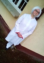 Cosplay-Cover: Byruit Labor Outfit