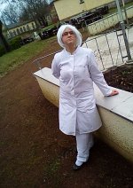 Cosplay-Cover: Byruit Labor Outfit