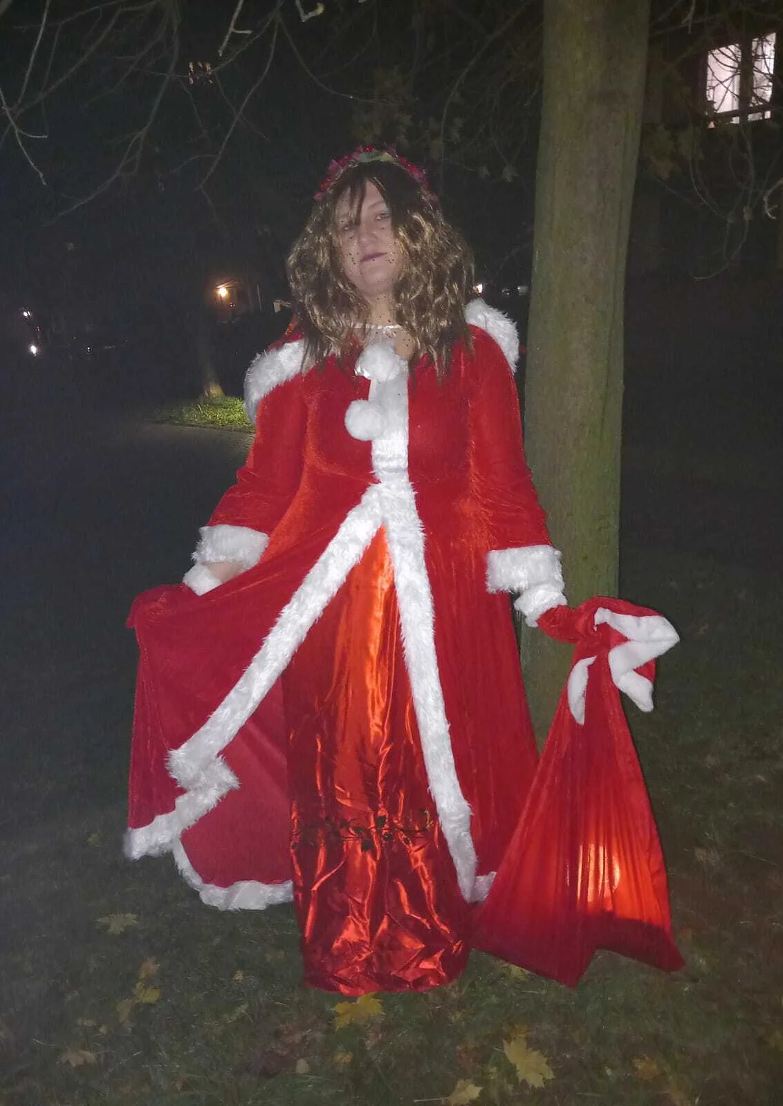 Cosplay-Cover: Der Geist der heutigen Weihnacht