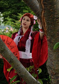 Cosplay-Cover: Chinesiches Katzenmädchen (Rot)