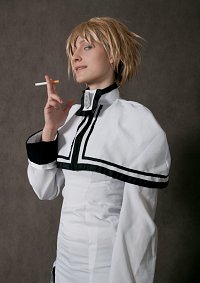 Cosplay-Cover: Frau (Priest Examination)