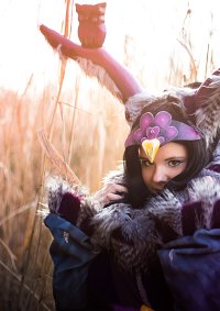 Cosplay-Cover: Eulengottheit Ovowapi