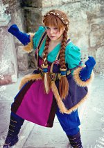 Cosplay-Cover: Warcraft Dwarf Anna