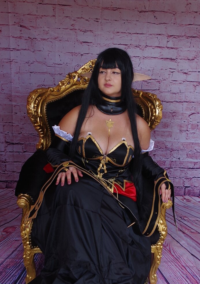 Cosplay-Cover: Semiramis