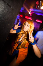 Cosplay-Cover: Son Goku GIRL Version