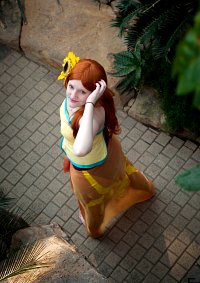 Cosplay-Cover: Leona [Pool Party]