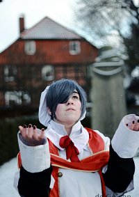 Cosplay-Cover: Ciel Phantomhive [Heaven´s Choir]