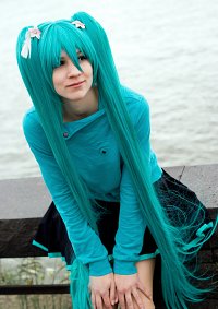 Cosplay-Cover: Miku Hatsune [Various Pulli-Action]