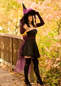 Cosplay-Cover: Nico Robin [Halloween Witch]