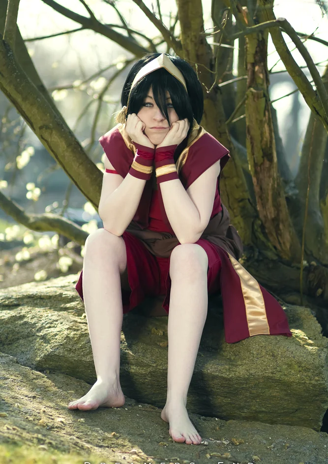Cosplay-Cover: Toph Bei Fong [Fire Nation Outfit]