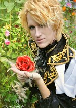 Cosplay-Cover: Kamijo - The Umbrella of Glass -