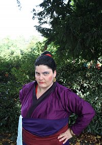 Cosplay-Cover: Mulan's Hochzeitsvermittlerin