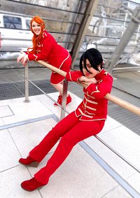 Cosplay-Cover: Rukia [Red Military Uniform]