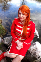 Cosplay-Cover: Orihime Inoue [Red Military Dress]