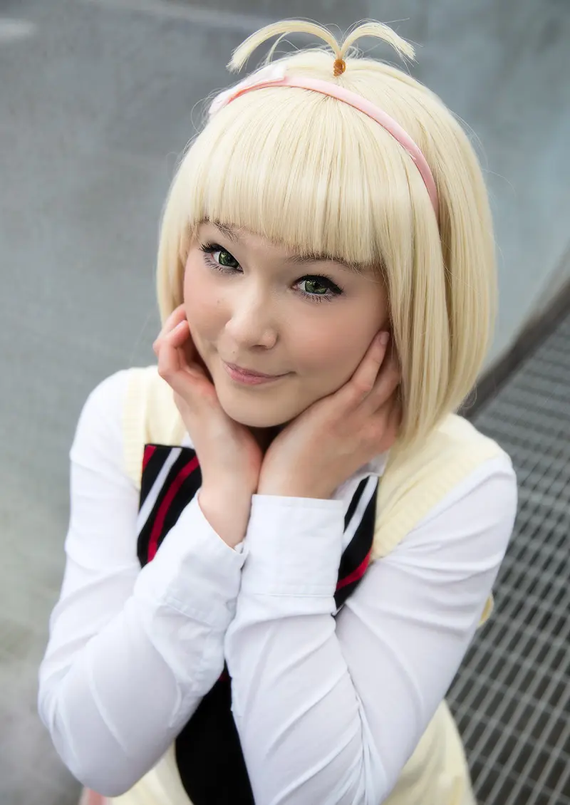 Cosplay-Cover: Shiemi Moriyama (Pullunder)